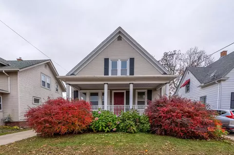 540 Hayes, Racine, WI 53405