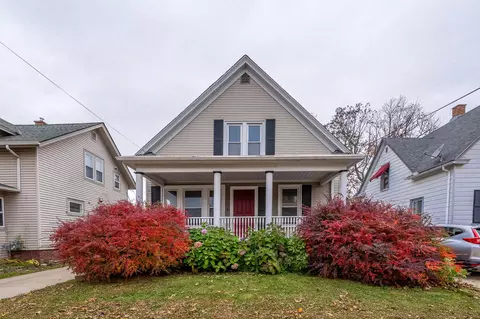 540 Hayes, Racine, WI 53405