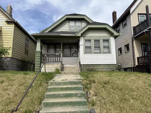 3357 N 20th, Milwaukee, WI 53206