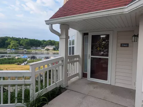 2161 Landings, Delavan, WI 53115