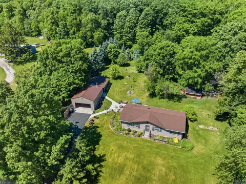 n6814 Sugarbush Road, Glenbeulah, WI 53023