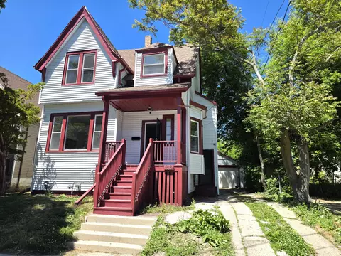 1212 W Chambers, Milwaukee, WI 53206