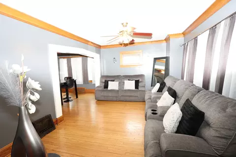 4064 N 24th, Milwaukee, WI 53209