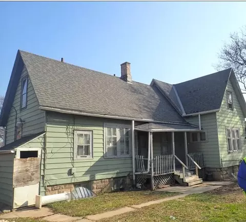 2565 N 10th, Milwaukee, WI 53206