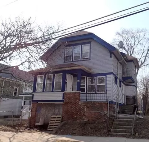 209 E Chambers, Milwaukee, WI 53212