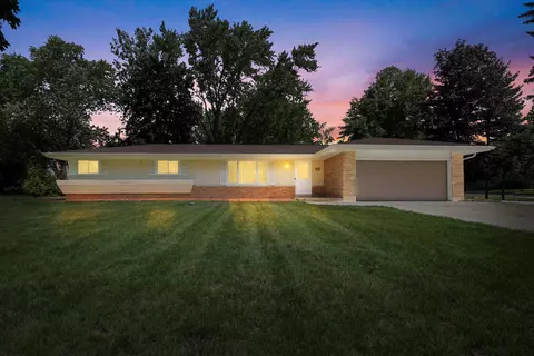 17550 Brooklawn, Brookfield, WI 53045