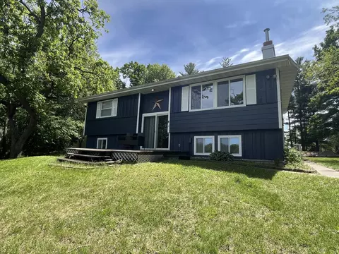 n3128 West Silver Lake Drive, Farmington, WI 54981