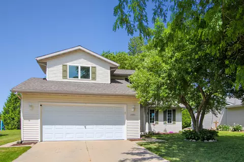 1551 Woodruff, Hartford, WI 53027