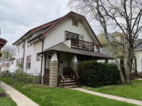 2956 N 50th #2958, Milwaukee, WI 53210