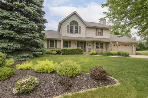 w160n10664 Fieldstone, Germantown, WI 53022