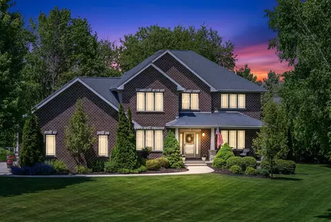 4720 Stonefield, Sheboygan, WI 53083
