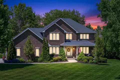 4720 Stonefield, Sheboygan, WI 53083