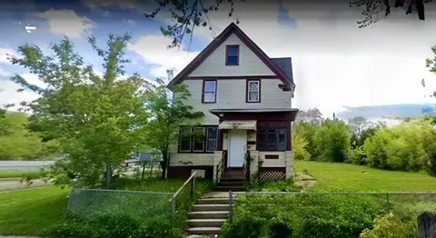 2034 N 37th, Milwaukee, WI 53208