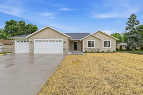 1150 Fond Du Lac, Fond Du Lac, WI 54935