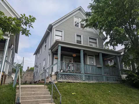 2511 N Buffum #2513, Milwaukee, WI 53212