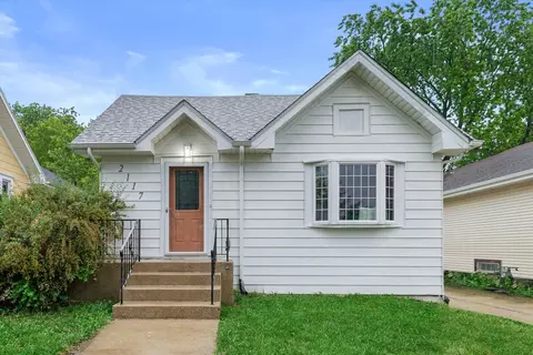 2117 Indiana, Racine, WI 53405