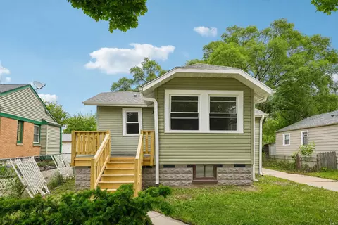 4758 N 49th, Milwaukee, WI 53218