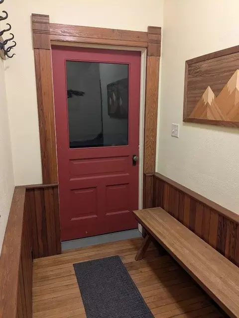 Entry Way - Undisclosed, Waterloo, WI 53594 photo 1 of 2