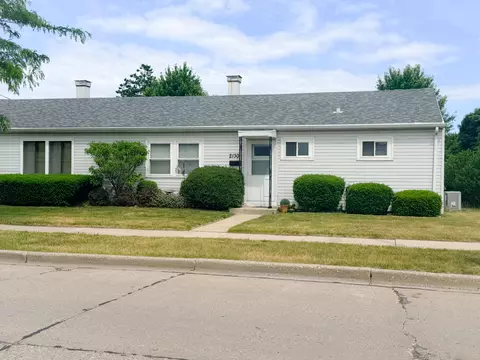 2130 W Howard, Milwaukee, WI 53221