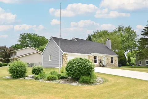 w165n10648 Wagon, Germantown, WI 53022