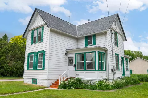 n50w6466 Western, Cedarburg, WI 53012