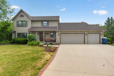 215 Quail, West Bend, WI 53090