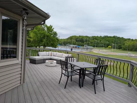 Exterior - 1007 3rd, Holmen, WI 54636 photo 2 of 2