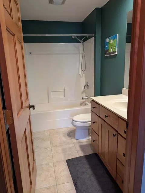 Bath - 1007 3rd, Holmen, WI 54636 photo 2 of 3