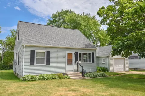 1214 4th, Grafton, WI 53024