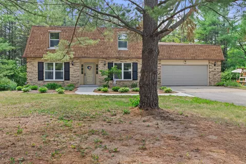 5581 Maple, West Bend, WI 53095
