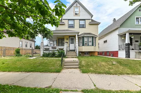 2437 S 29th, Milwaukee, WI 53215
