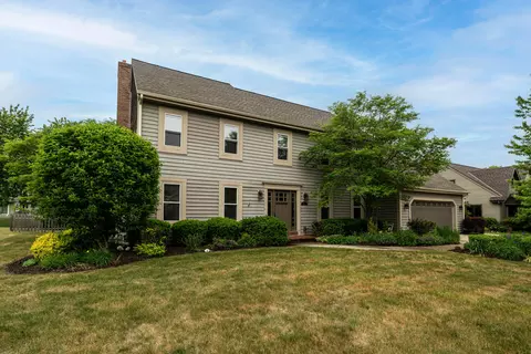 10133 N Foxkirk, Mequon, WI 53097