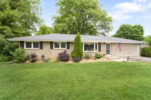 n51w15674 Fair Oak, Menomonee Falls, WI 53051