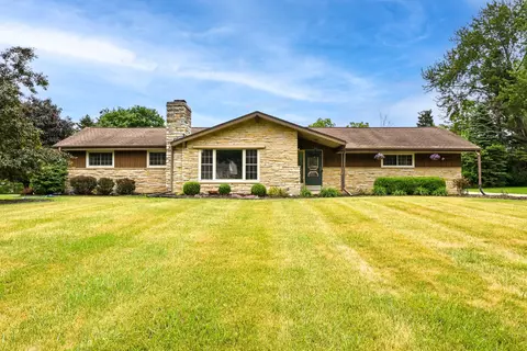 3370 N 129th, Brookfield, WI 53005