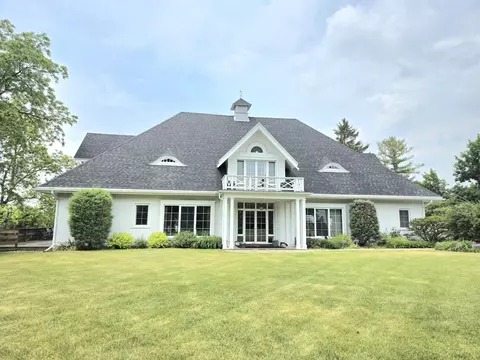 711 Giddings, Sheboygan Falls, WI 53085