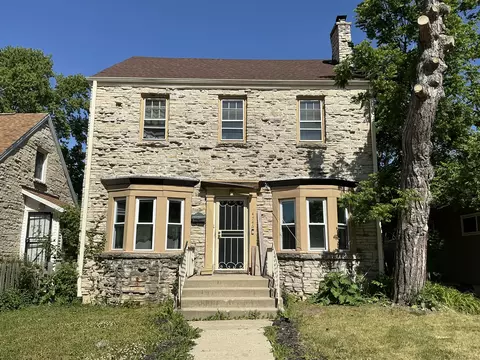 4746 N 74th, Milwaukee, WI 53218