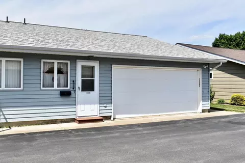 1328 Mcnally # B, Winona, MN 55987