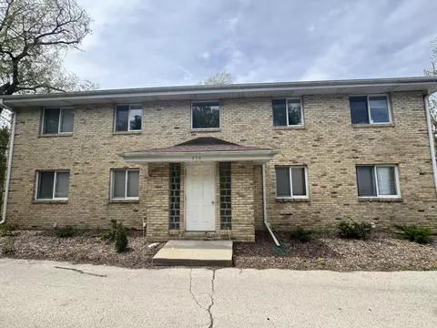 410 Cheviot Chase #2, Waukesha, WI 53186