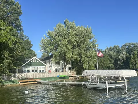 123 S S Fry, Lake Mills, WI 53551