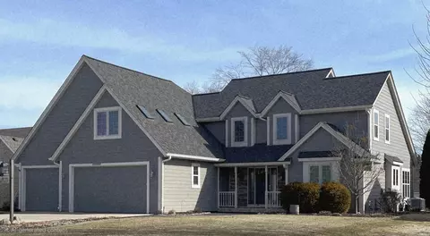 w231n7902 Martin, Sussex, WI 53089