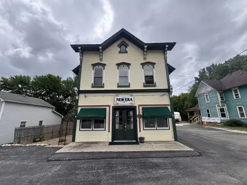 s77w25235 National, Vernon, WI 53189