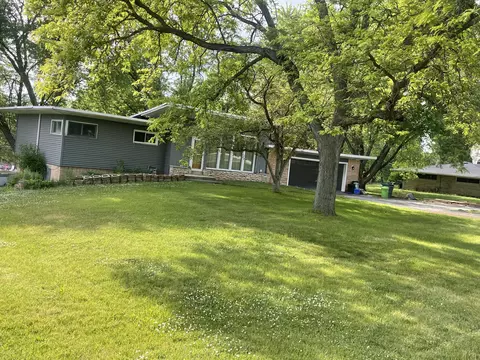 4625 N 149th, Brookfield, WI 53005