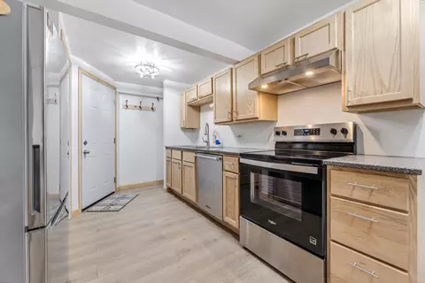 Kitchen - 15315 County Rd 25, Mount Vernon, MN 55969 photo 2 of 2
