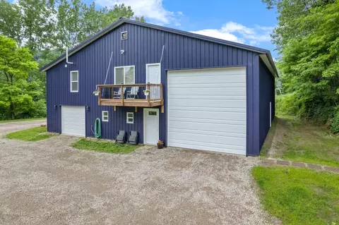Exterior - 15315 County Rd 25, Mount Vernon, MN 55969 photo 2 of 13