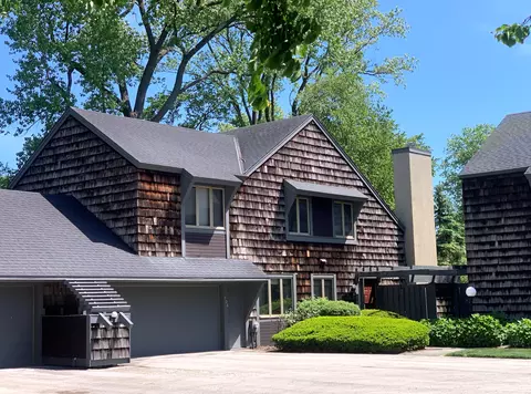104 Woodfield, Wind Point, WI 53402