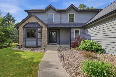 w280n8123 Black Diamond, Merton, WI 53029