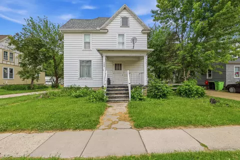 108 Prospect, Beaver Dam, WI 53916