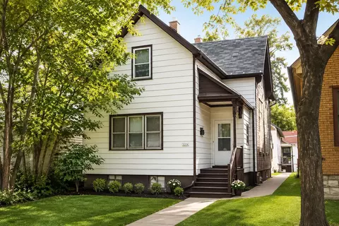 1522 S 15th, Milwaukee, WI 53204