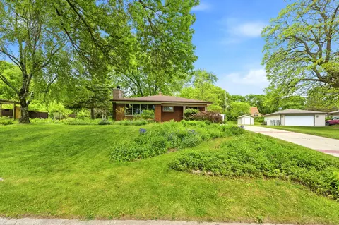 5751 S 22nd, Milwaukee, WI 53221