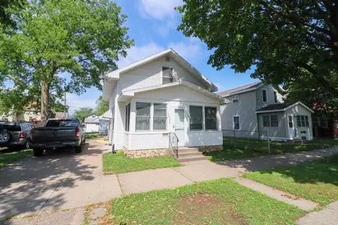 1520 11th, La Crosse, WI 54601